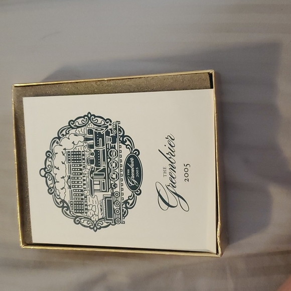 Greenbrier Christmas ornament - Picture 2 of 3